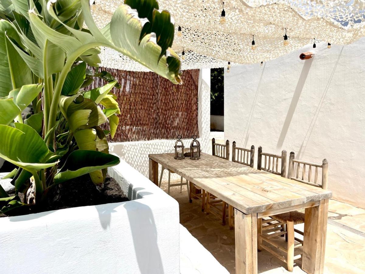 Celebrate Life'S Precious Moments At Can Saca! Sant Jordi de ses Salines Buitenkant foto